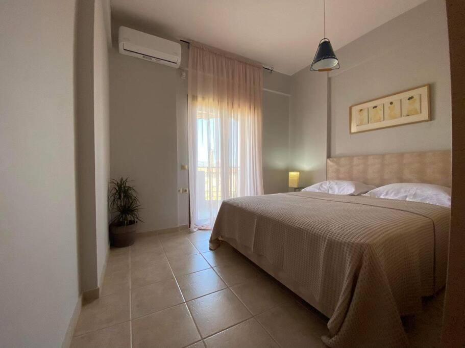 Helen'S House Daire Paleros Dış mekan fotoğraf